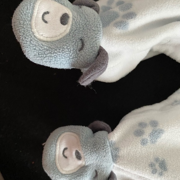 Carter’s footie - Picture 2 of 3